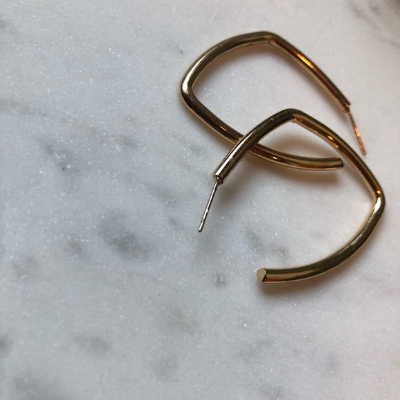 The Kensington - Geometric Angular Hoop - Picture 3 of 4